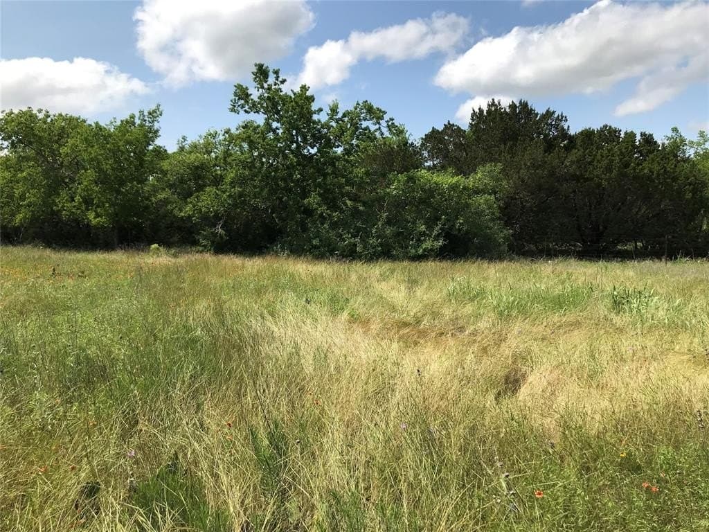 0.83 acres in Hill County - photo 15