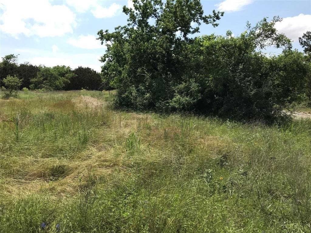 0.83 acres in Hill County - photo 19