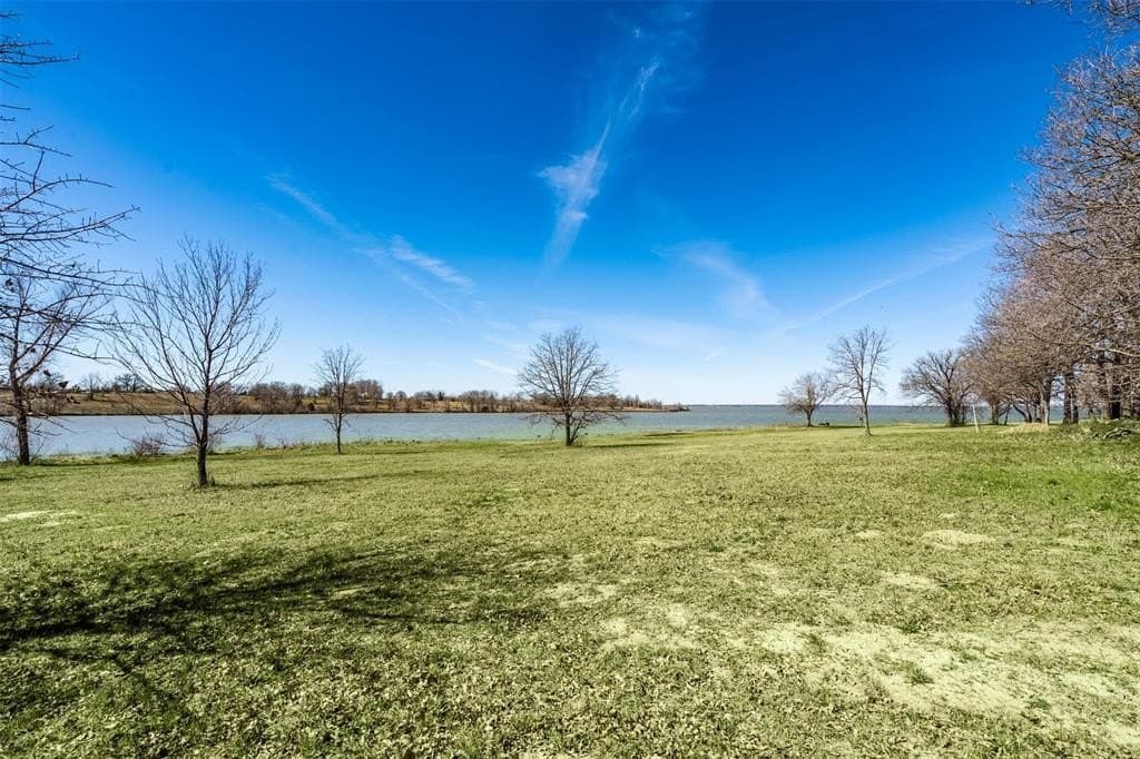 1.05 acres in Navarro County - photo 16
