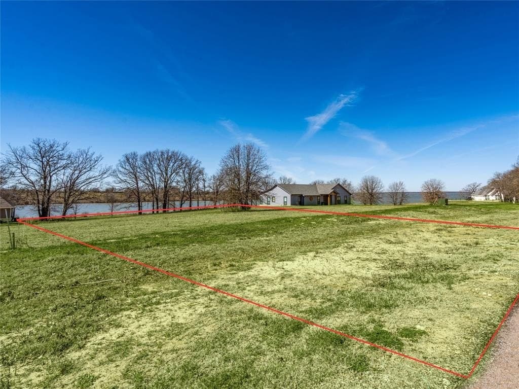 1.05 acres in Navarro County - photo 12