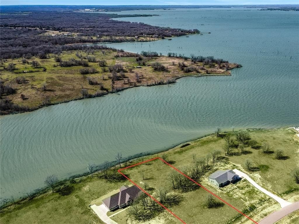 1.05 acres in Navarro County - photo 3