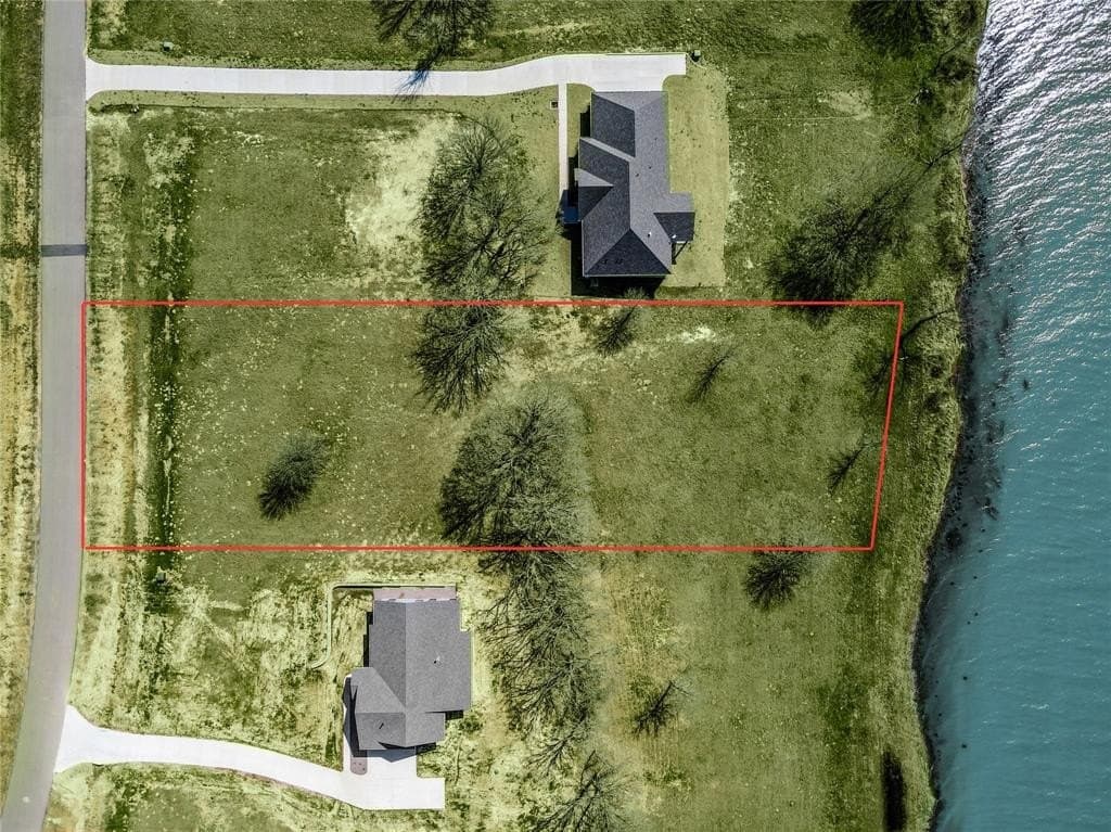 1.05 acres in Navarro County - photo 9