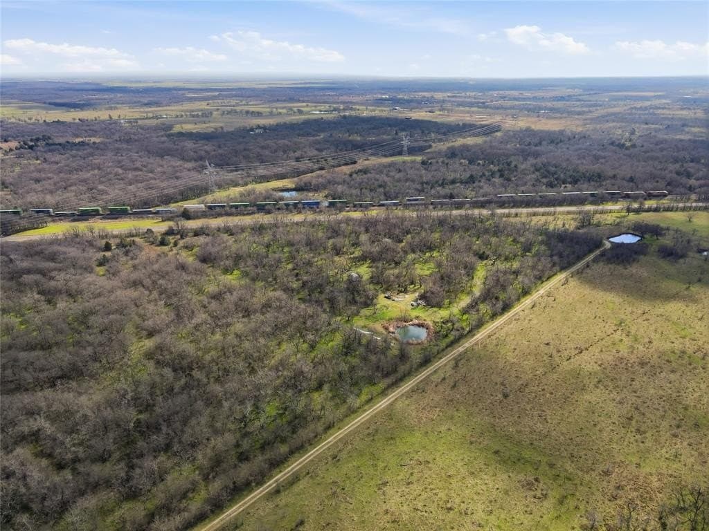 10.21 acres in Navarro County - photo 19