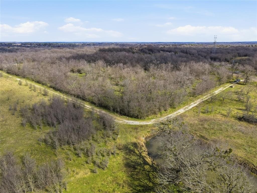 10.21 acres in Navarro County - photo 15