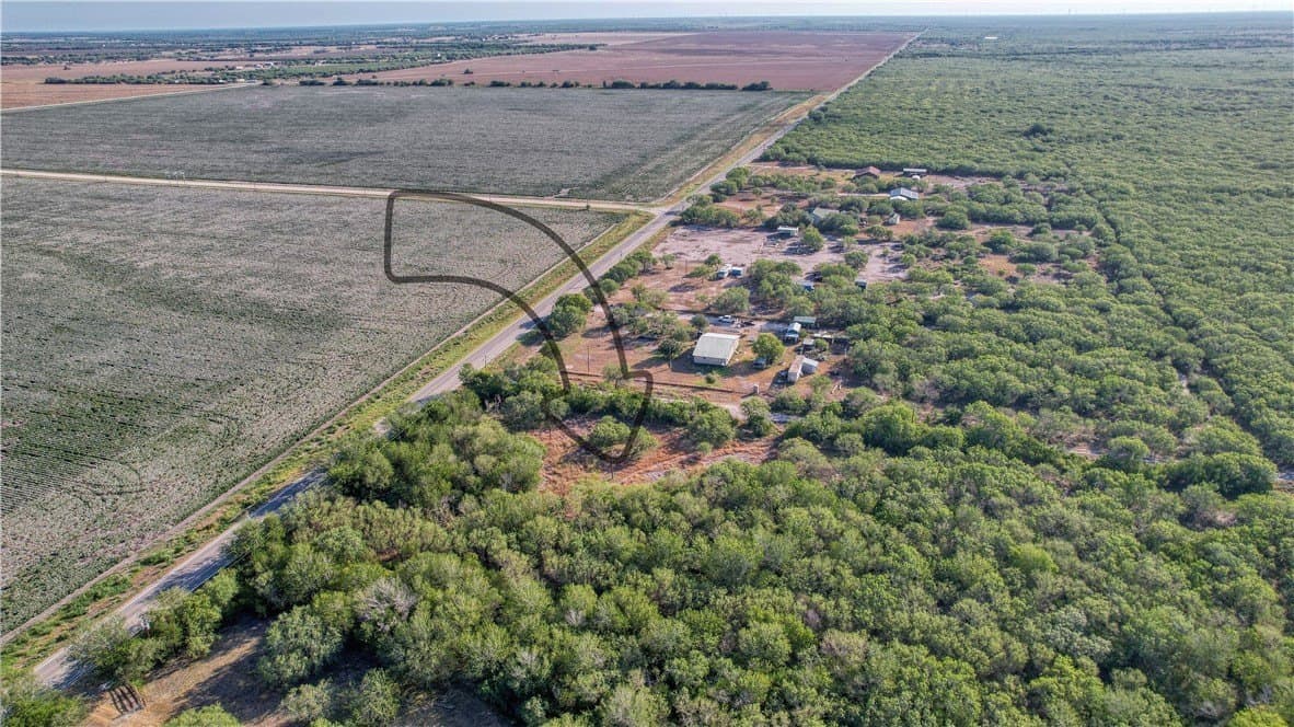 2.5 acres in Nueces County - photo 2