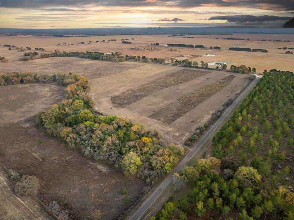 10.6 acres in ANDERSON County - photo 7