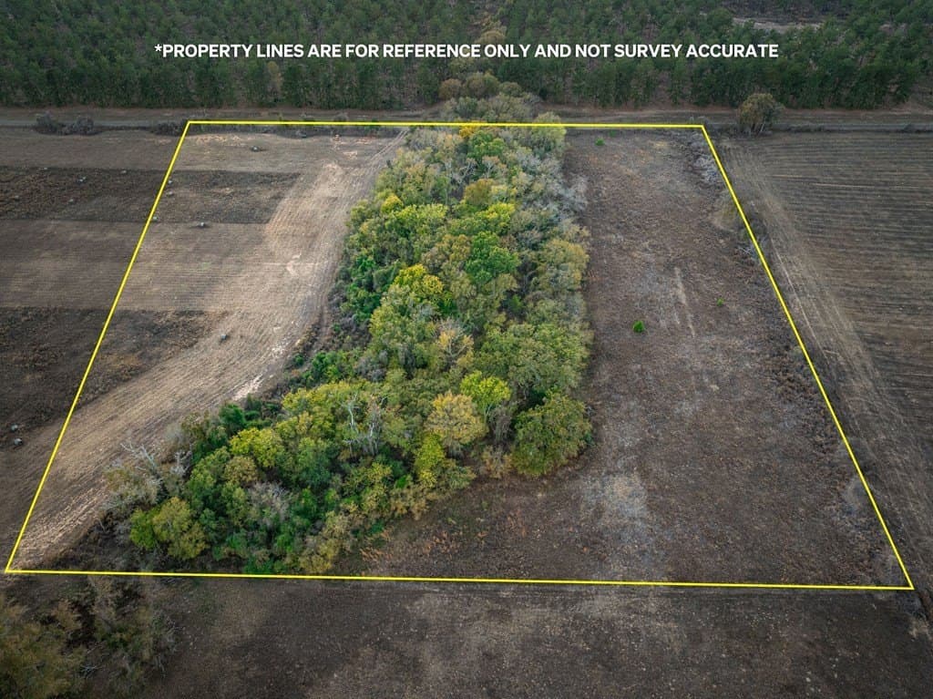 10.6 acres in ANDERSON County - photo 5