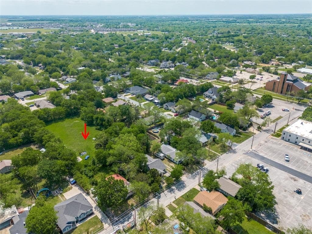 1.29 acres in Ellis County - photo 5
