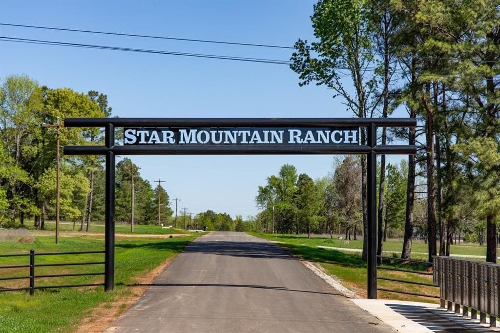 3.18 acres in Smith County - photo 3