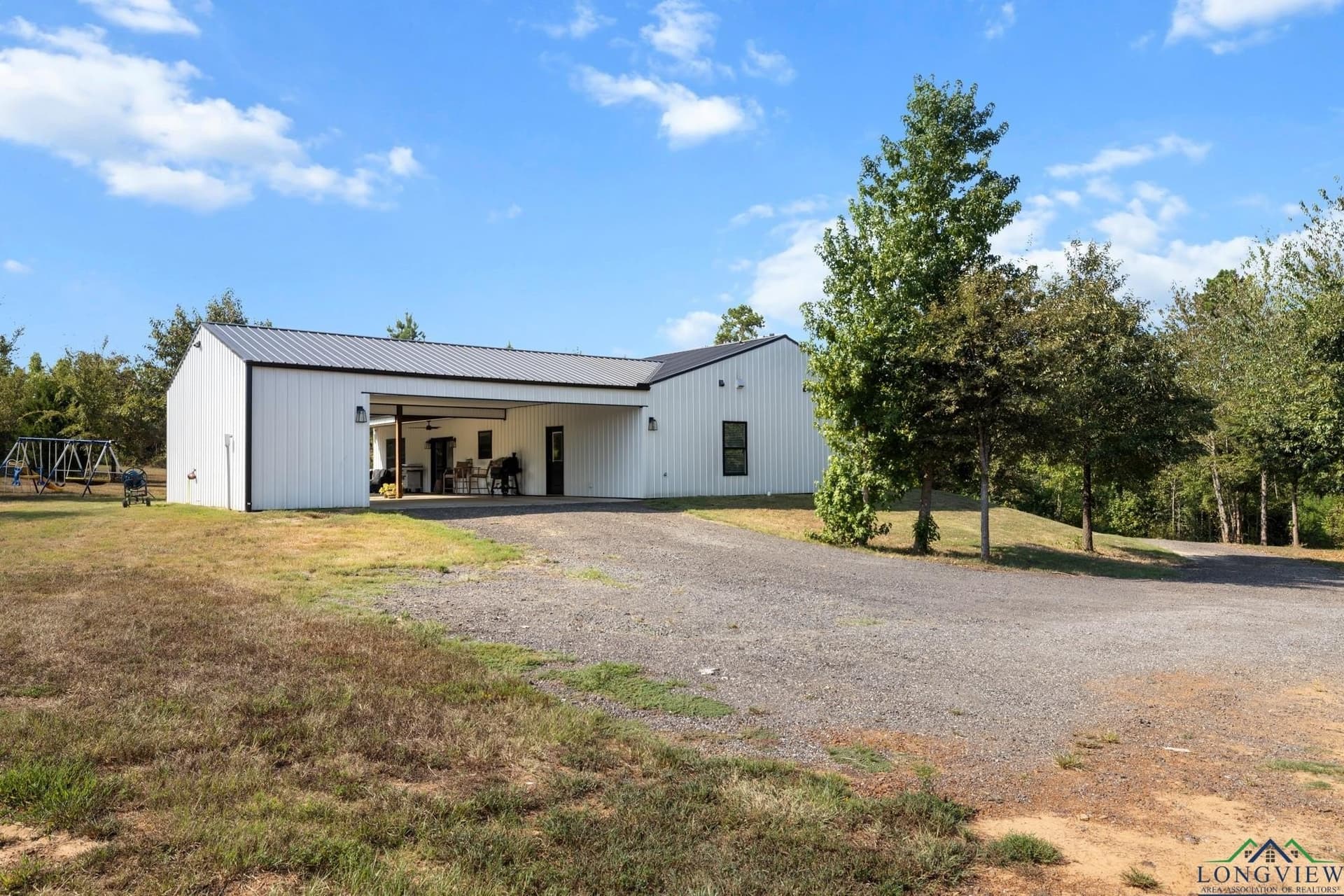 18.04 acres in Gregg County - photo 34