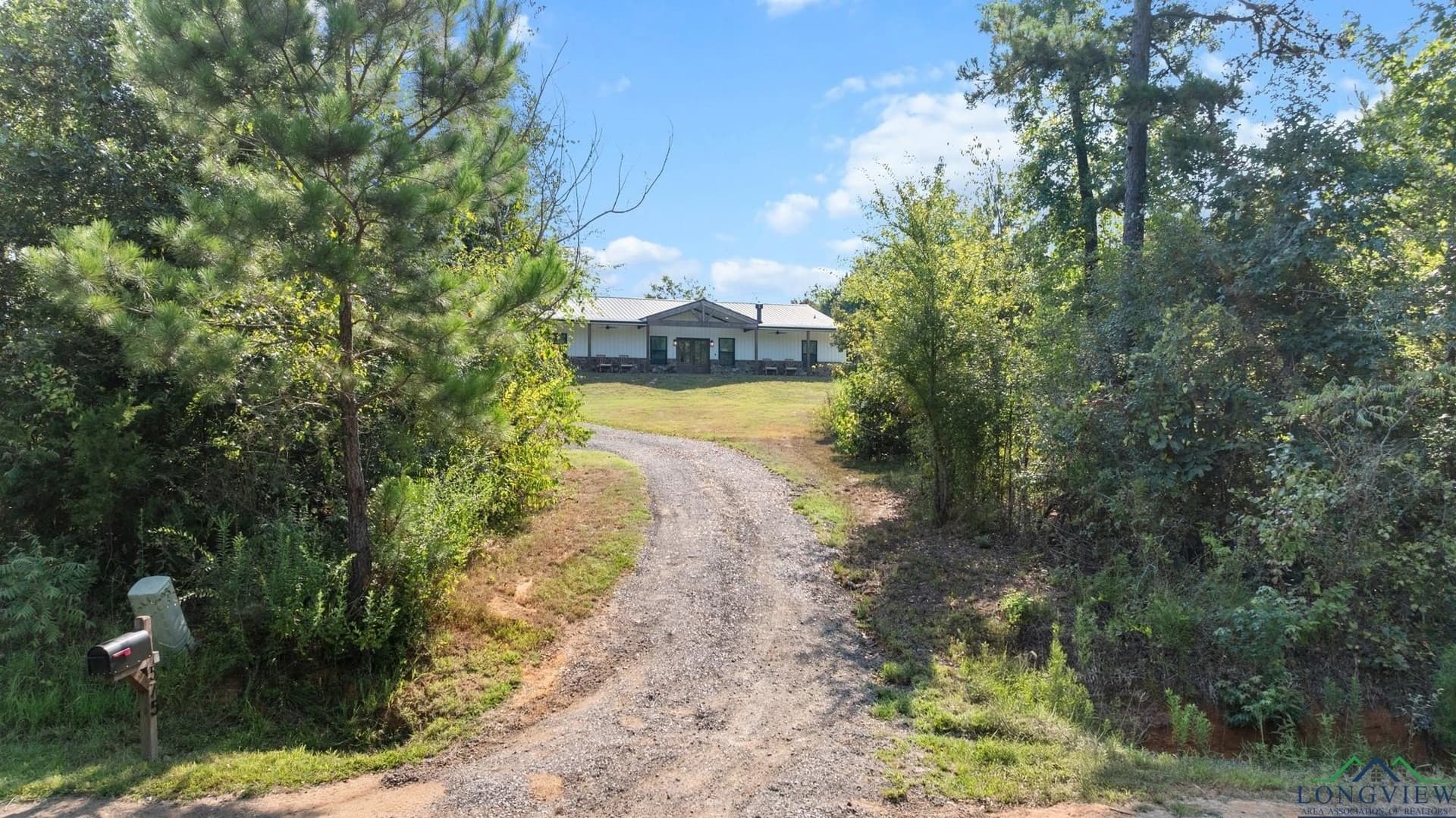 18.04 acres in Gregg County - photo 3