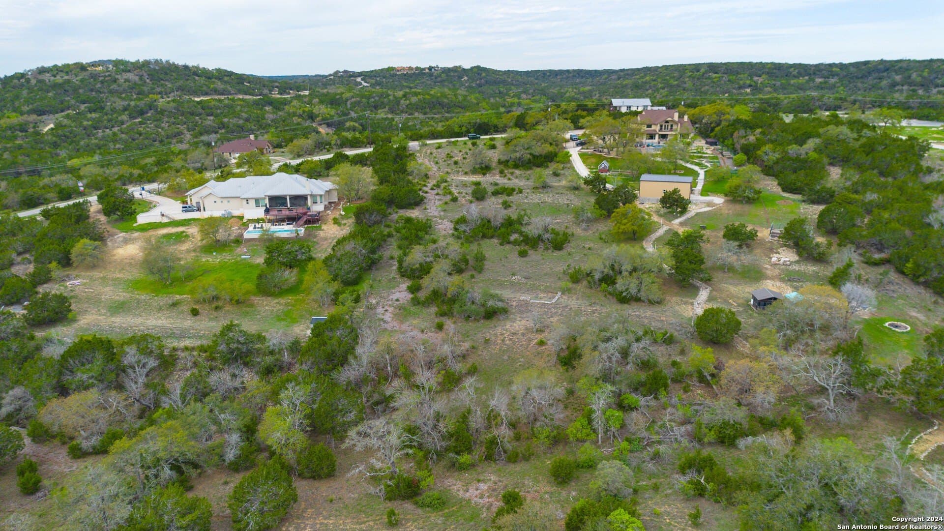 4.35 acres in Comal County - photo 8