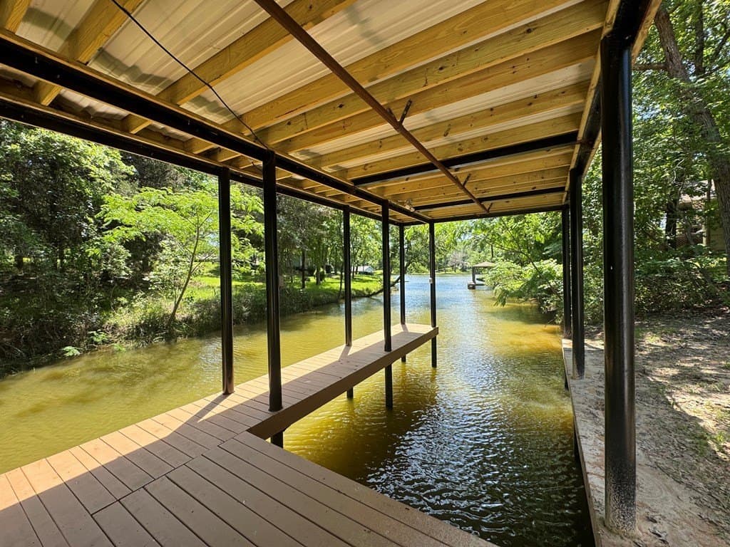 0.16 acres in Henderson County - photo 4