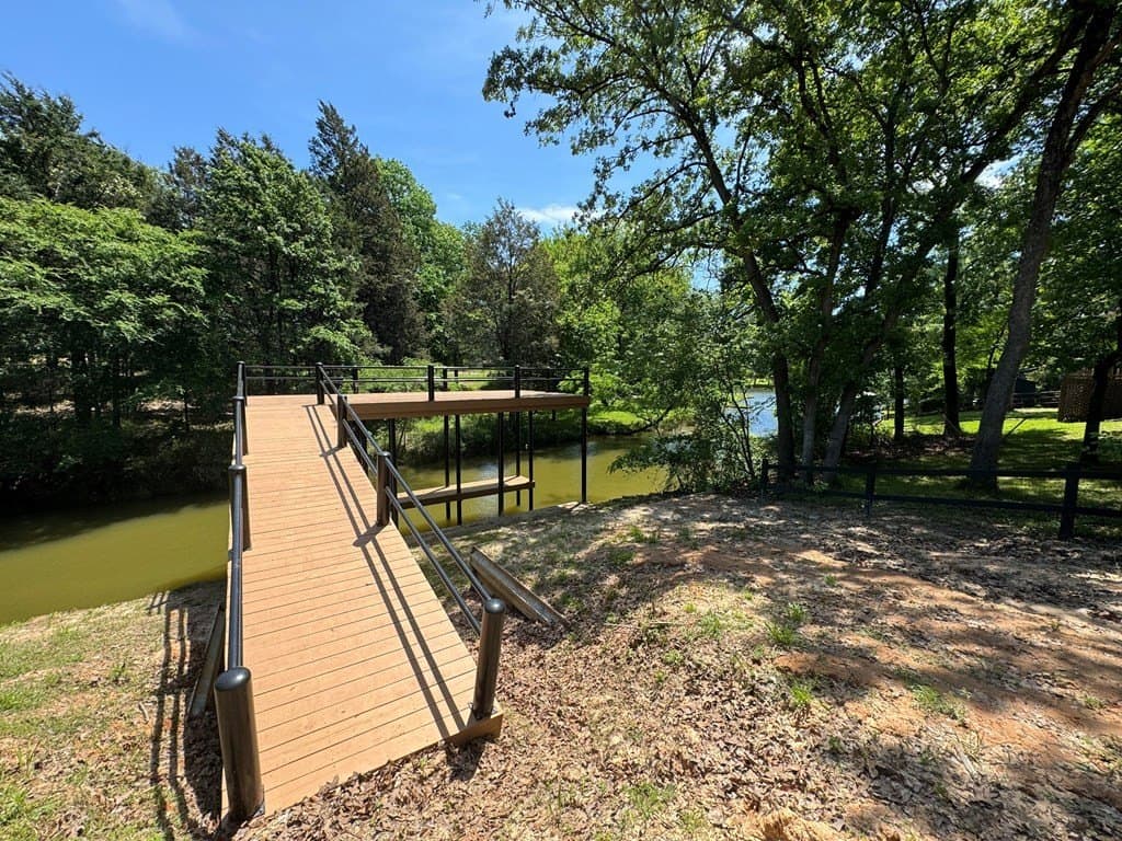 0.16 acres in Henderson County - photo 8