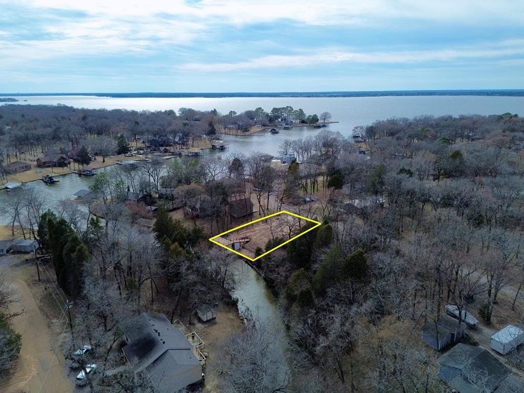 0.16 acres in Henderson County - photo 23