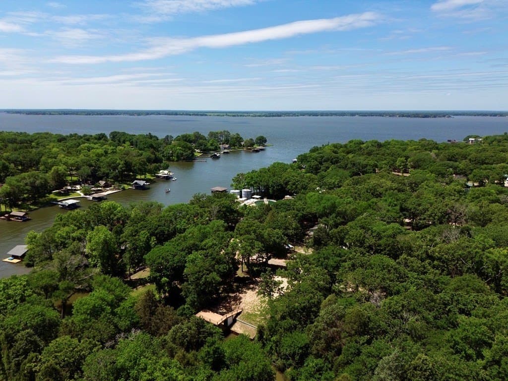 0.16 acres in Henderson County - photo 16