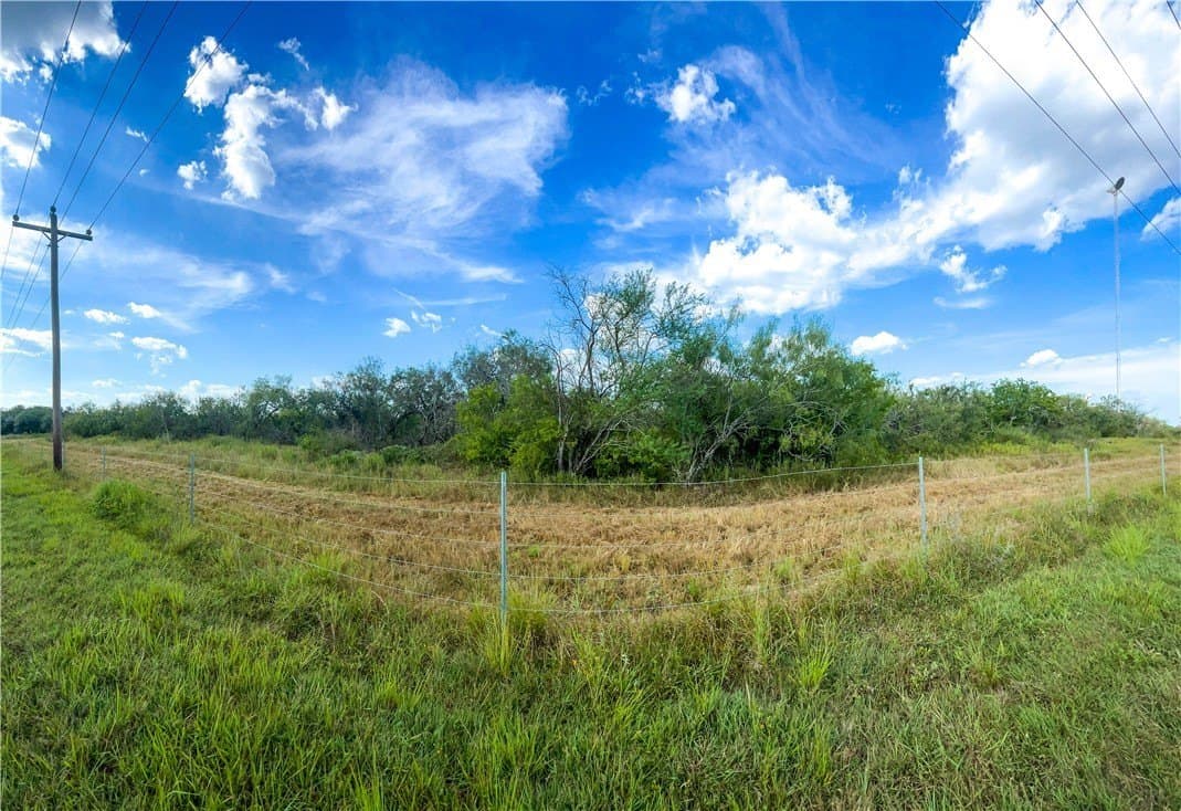 11 acres in Refugio County - photo 9