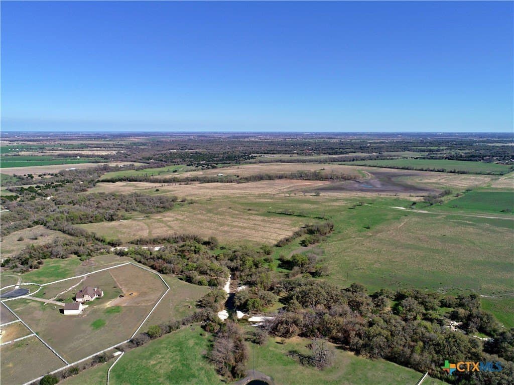 250.71 acres in Williamson County - photo 15
