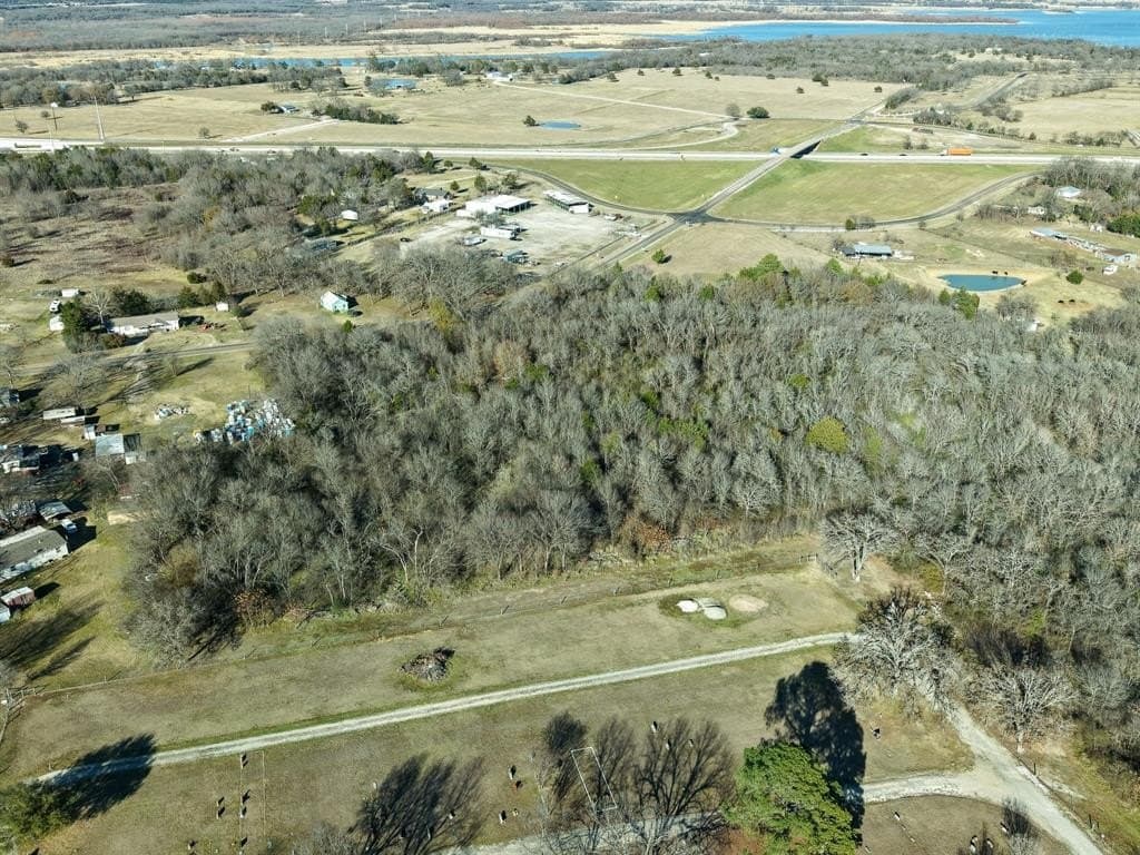 4.1 acres in Navarro County - photo 7