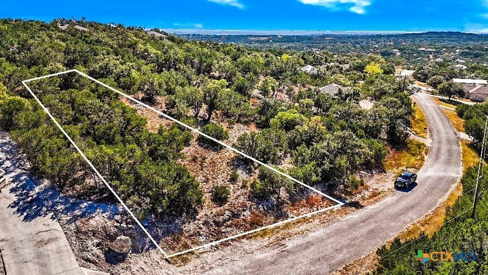 0.53 acres in Comal County - photo 10