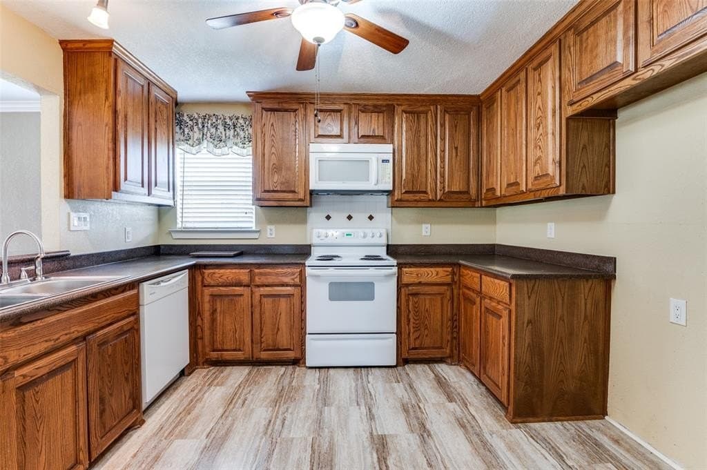 25.03 acres in Ellis County - photo 17