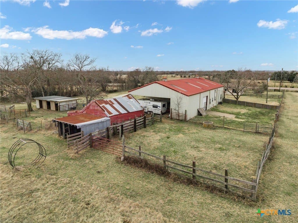 10.05 acres in Robertson County - photo 39