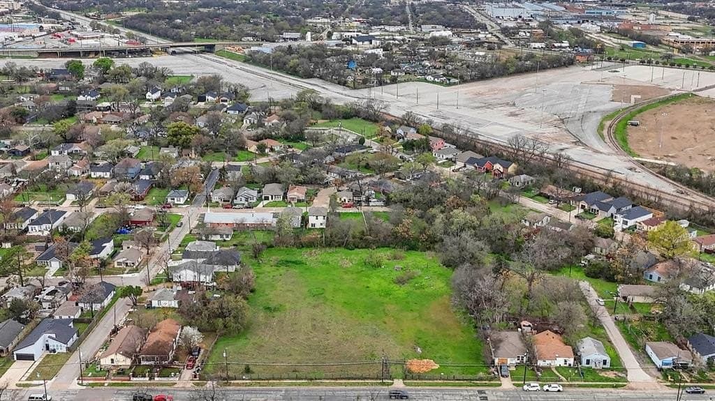 1 acres in Dallas County - photo 10