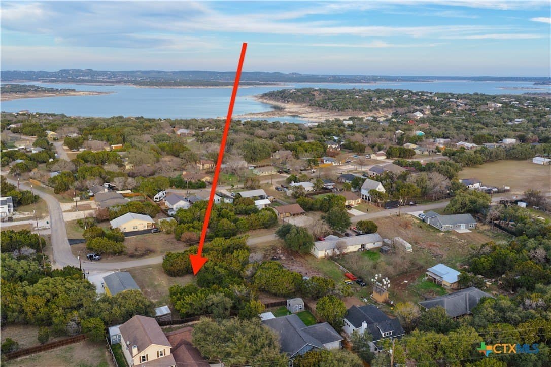 0.19 acres in Comal County - photo 5