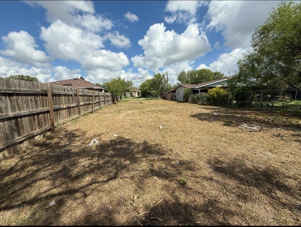 0.15 acres in Maverick County - photo 2