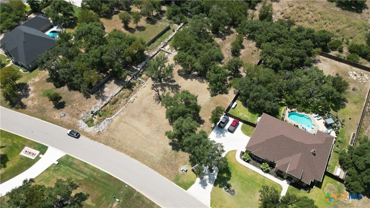 0.81 acres in Bell County - photo 3