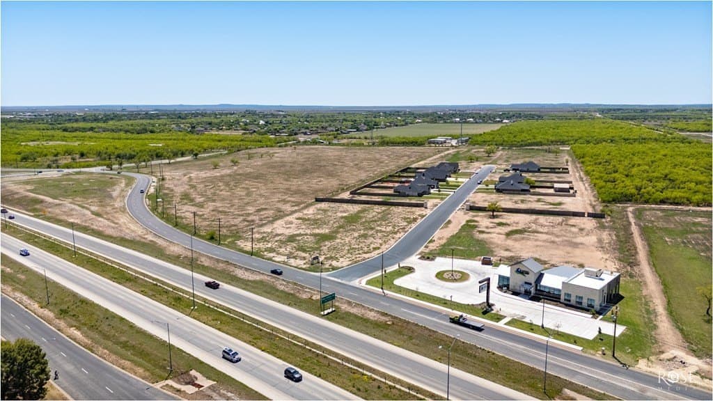 2.05 acres in Tom Green County - photo 2