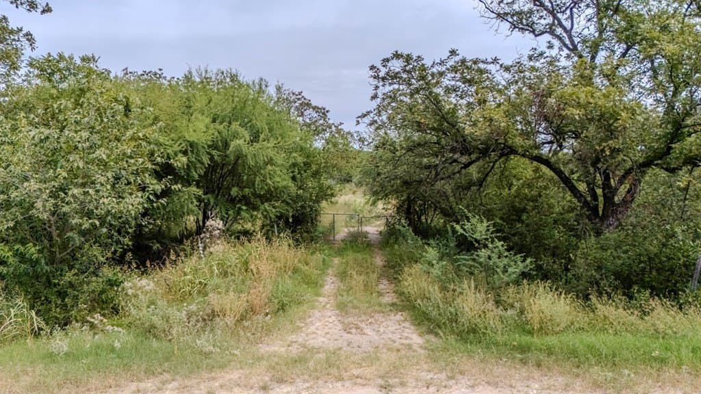 20.5 acres in Maverick County - photo 2