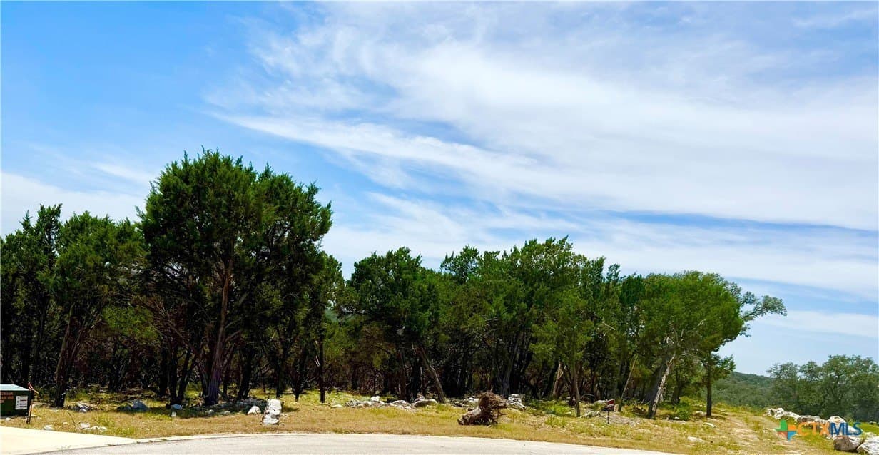 2.19 acres in Comal County - photo 2