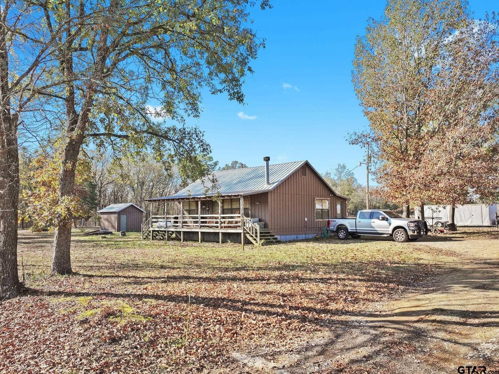 160 acres in Titus County - photo 29