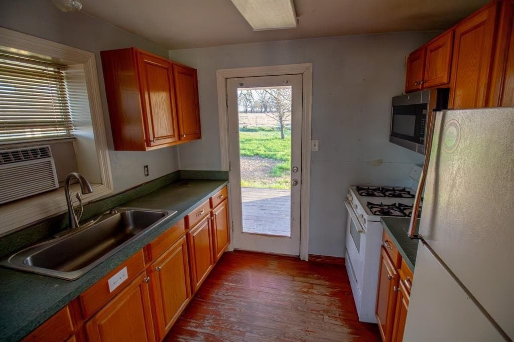 49.54 acres in Montague County - photo 9