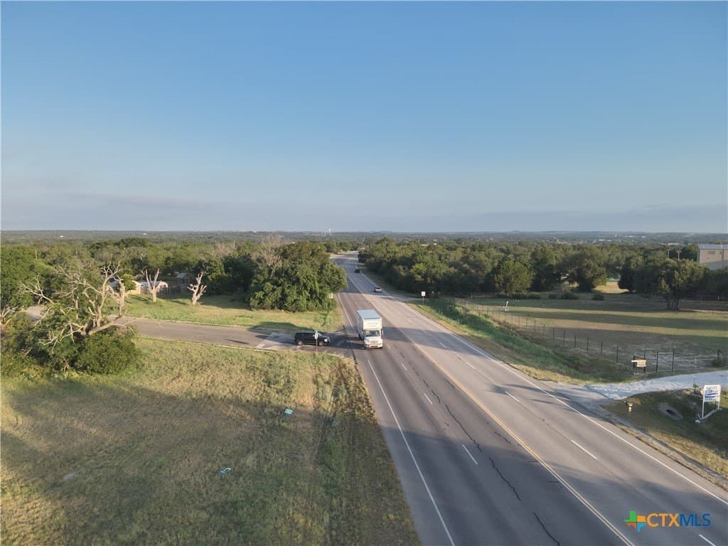 0.5 acres in Lampasas County - photo 5