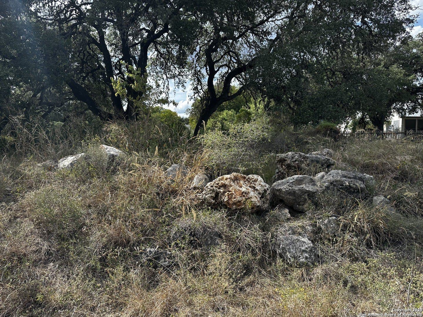 1.63 acres in Kendall County - photo 11