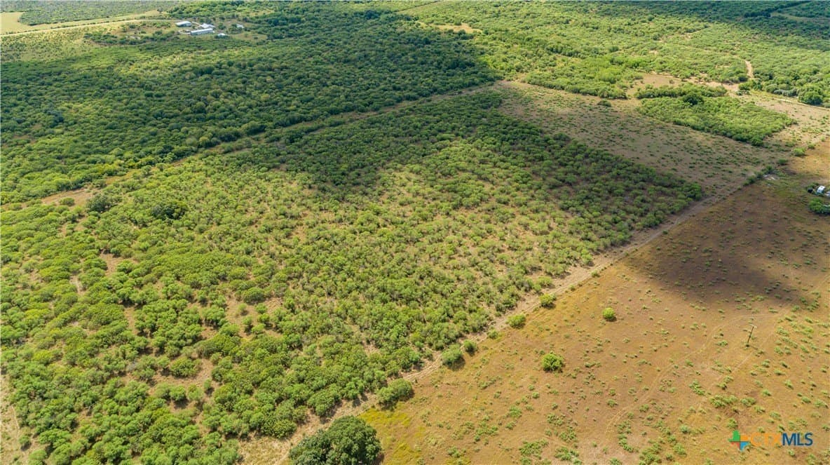 161.72 acres in Refugio County - photo 9