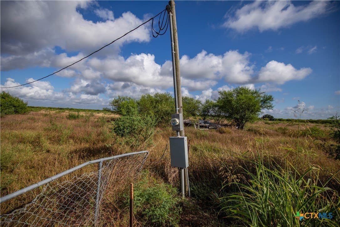 161.72 acres in Refugio County - photo 17