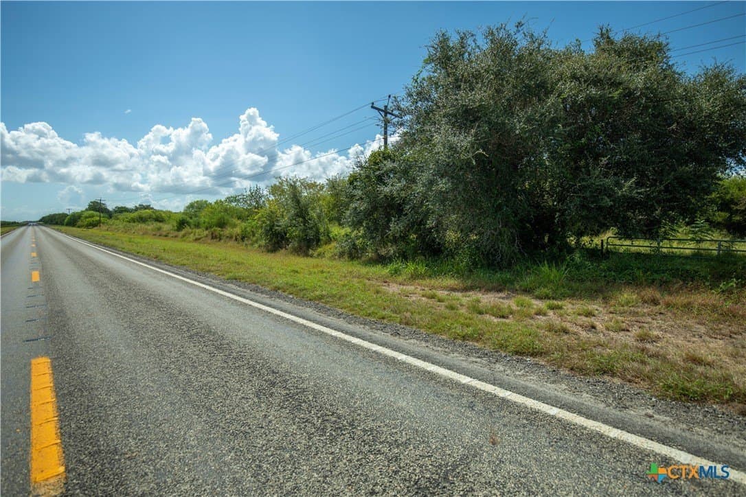 161.72 acres in Refugio County - photo 44
