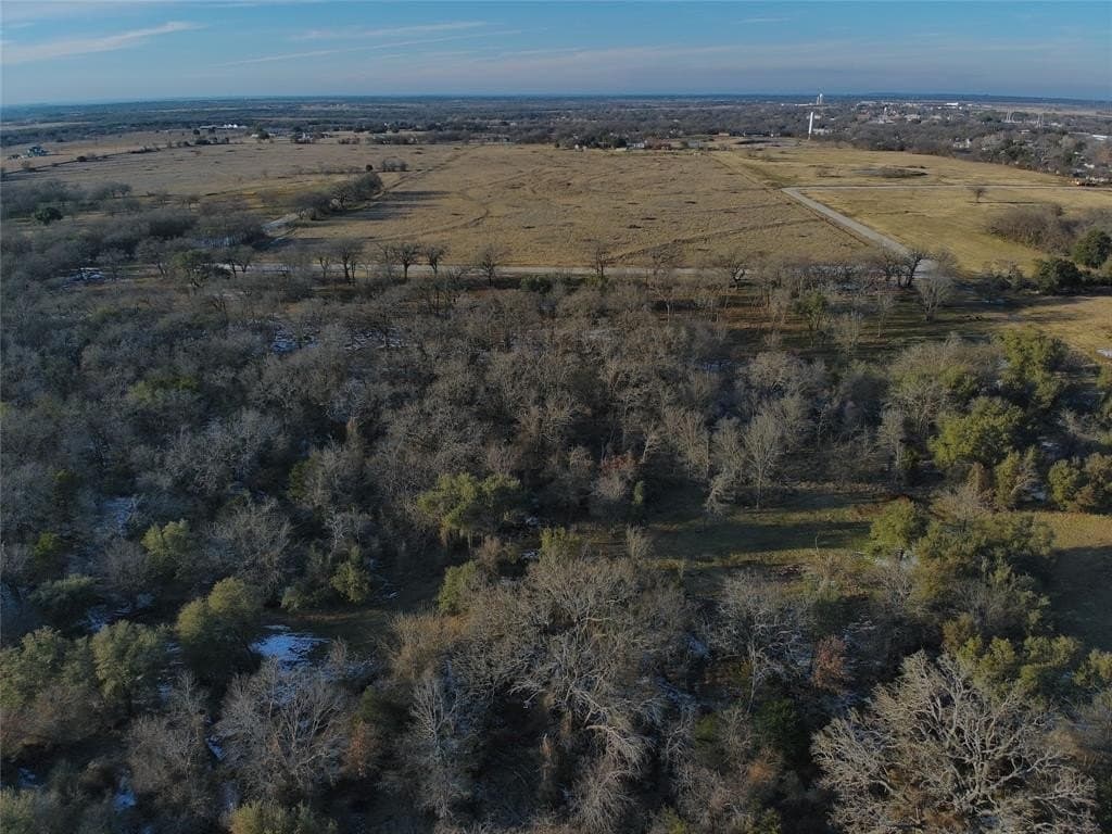 3 acres in Hill County - photo 6