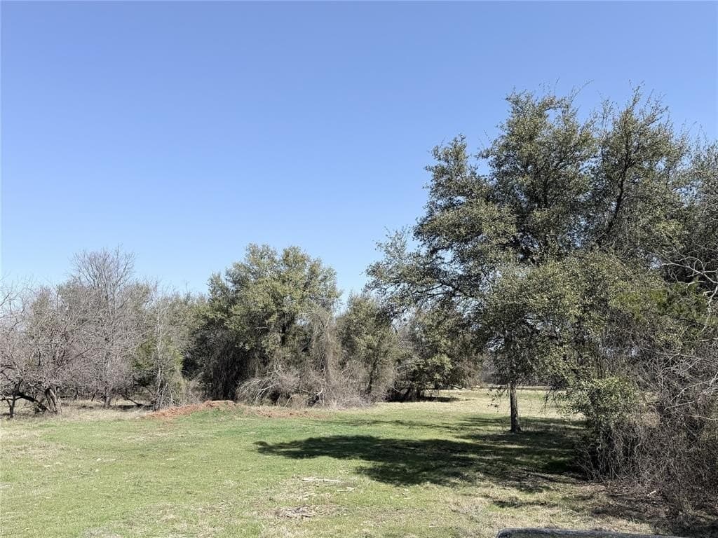3 acres in Hill County - photo 5