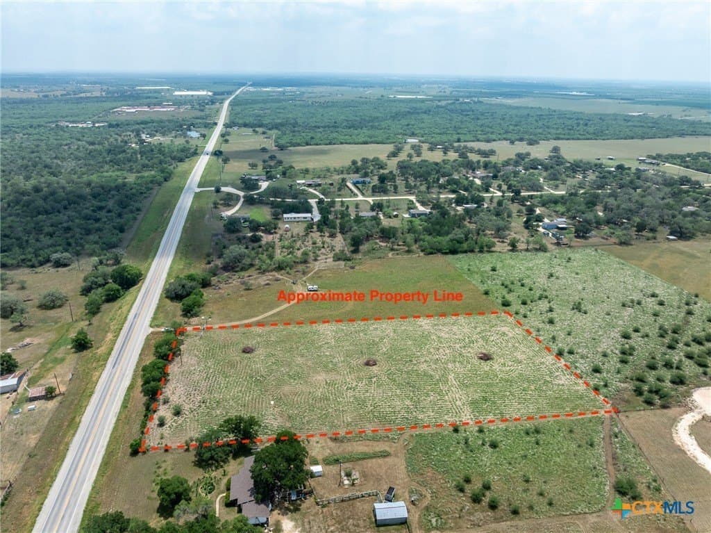 4 acres in Gonzales County - photo 10