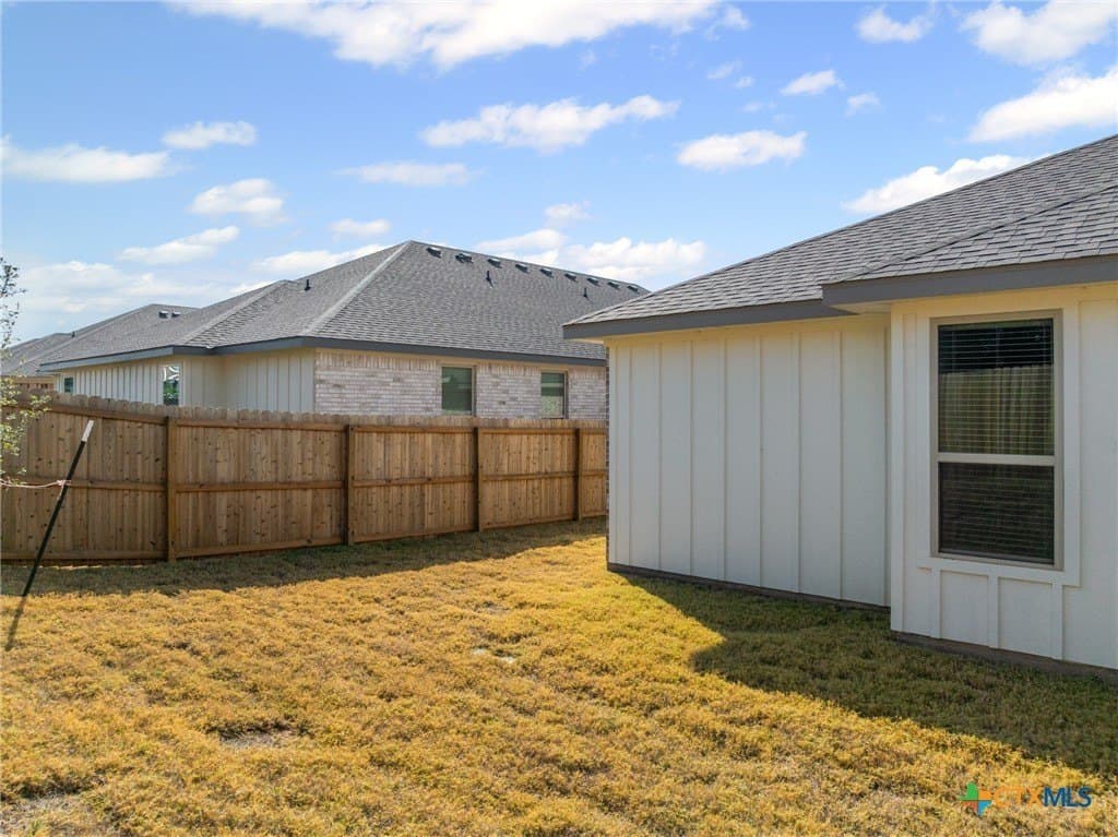 4,350 acres in Bell County - photo 26
