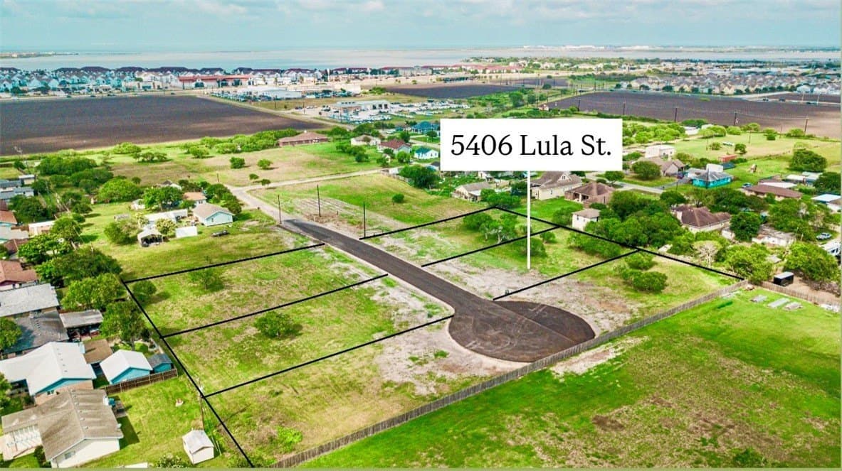 0.43 acres in Nueces County - photo 2