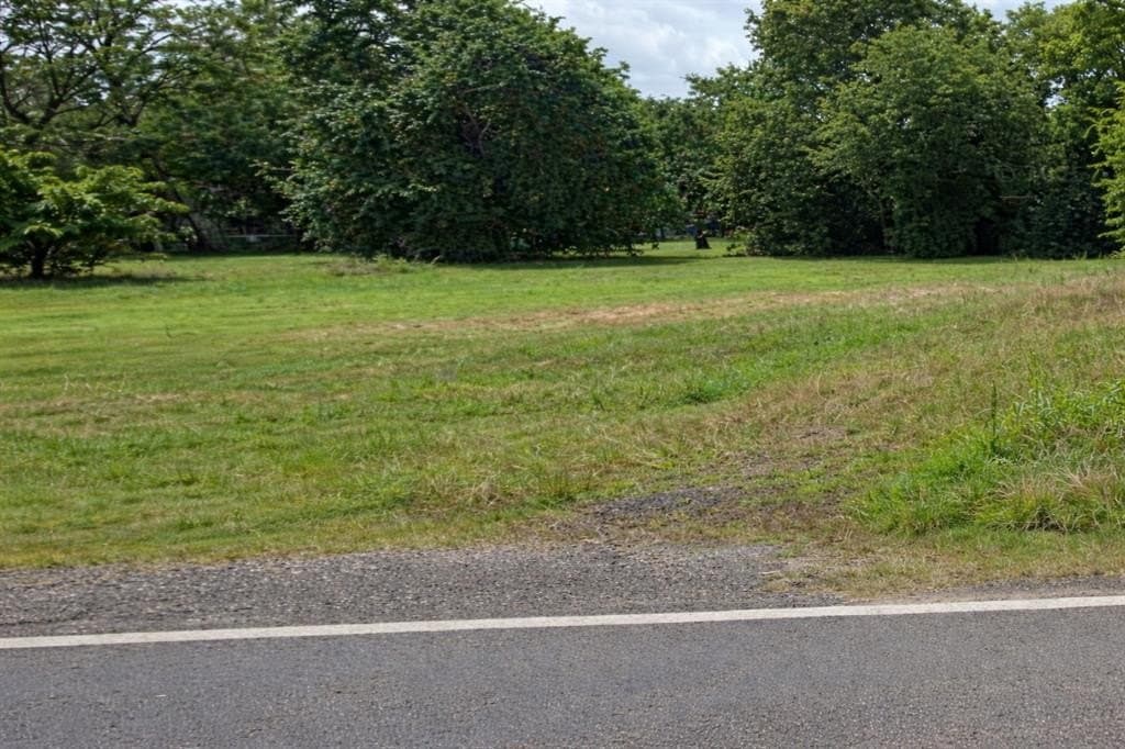 0.19 acres in Hopkins County - photo 2