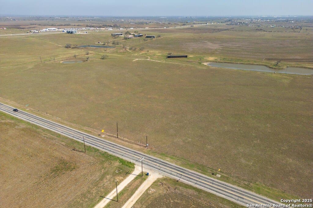 14.81 acres in Guadalupe County - photo 2