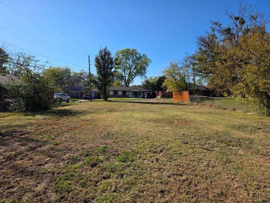 0.29 acres in Grayson County - photo 5