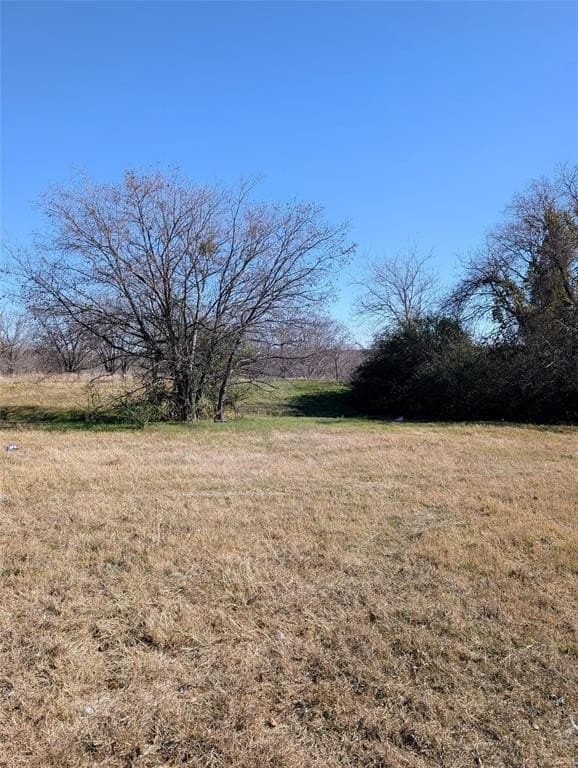 0.43 acres in Tarrant County - photo 4