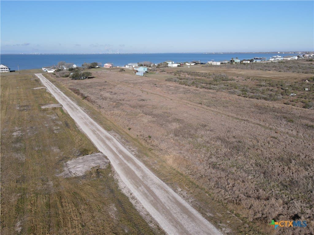 1.36 acres in Calhoun County - photo 5